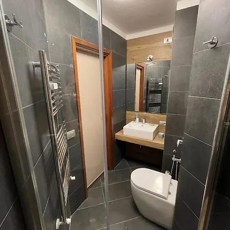 Raffinato Ed Accogliente Monolocale Di Montagna *